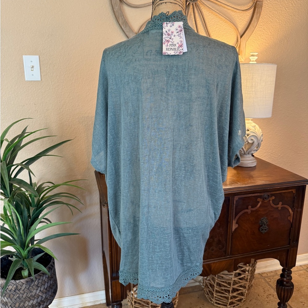 New Pink Republic Sage Green Open-Front Cardigan with Crotched Trim - Picture 7 of 13